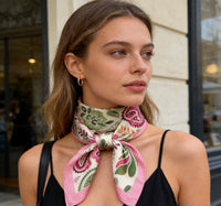 D2026-34 Silk-touch scarf 70x70 bandana print: White