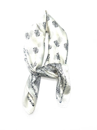 Small Scarf with rosette pattern: Rose