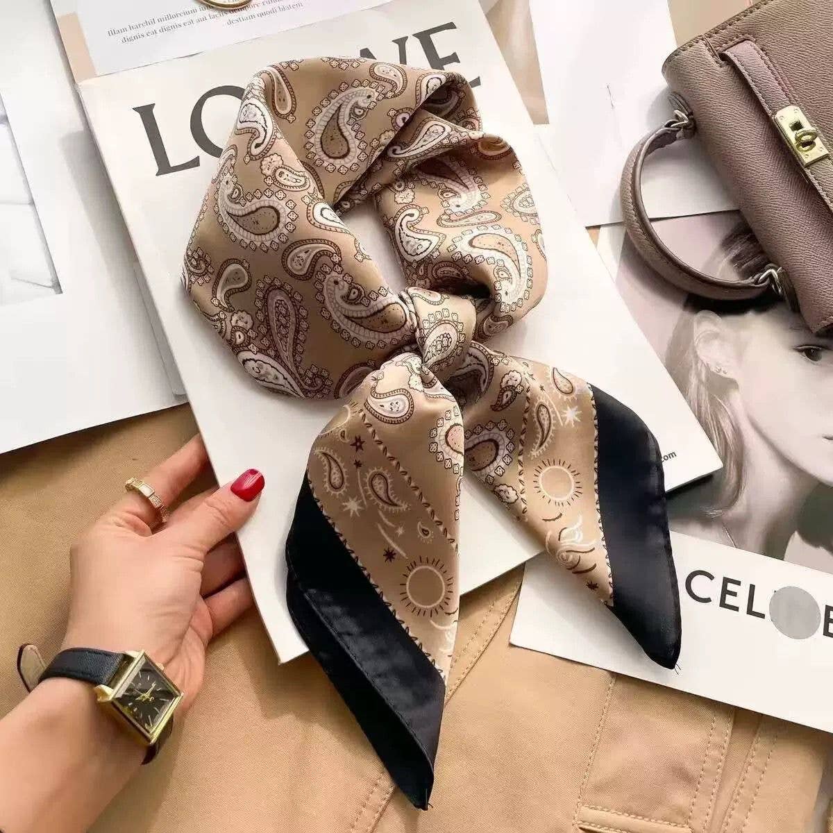 D-364 Scarf silk touch 70x70 paisley pattern: Rust
