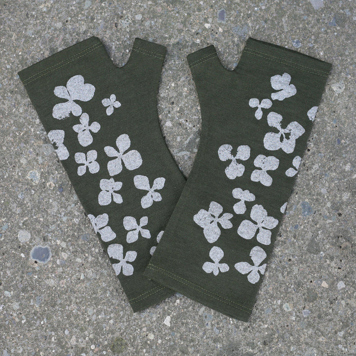 KATE WATTS Gloves Hydrangea