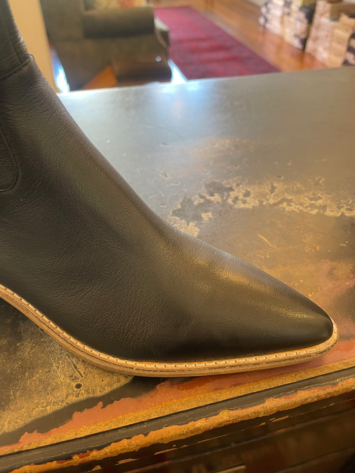 DJANGO & JULIETTE Dollies Black