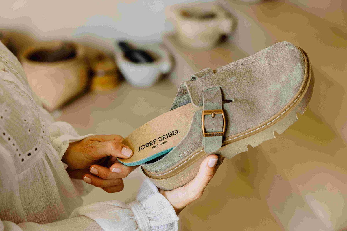 JOSEF SEIBEL CARMAUX 05 Taupe