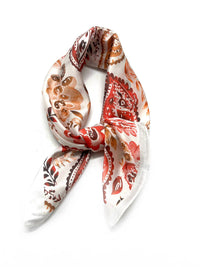 D2026-34 Silk-touch scarf 70x70 bandana print: White