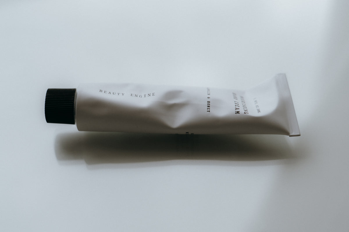 BEAUTY ENGINE NourishinG Hand Crm  30ML