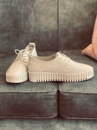 DJANGO & JULIETTE Batu Almond/Almond