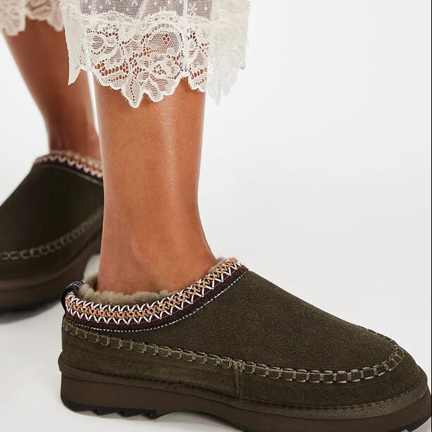 EMU Sharky Scuff Dark Olive